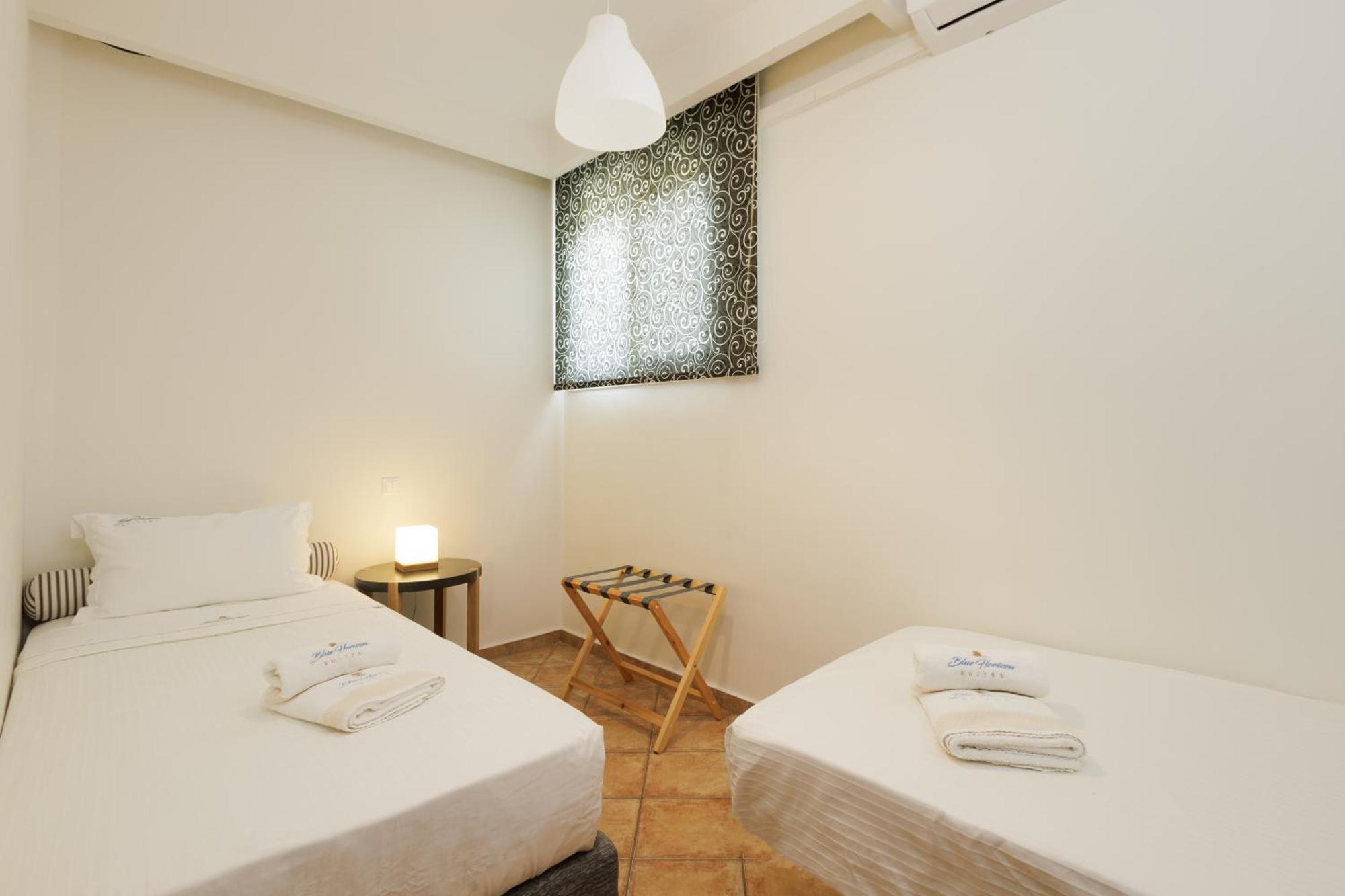 Blue Horizon Suites Parálion Ástros Esterno foto